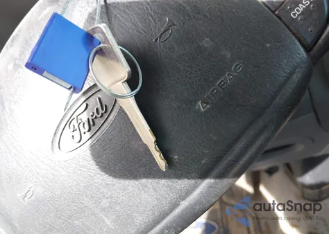 1997 Ford F-250 Lariat/Standard/Xl/Xlt from USA, damaged, VIN 1FTFX27L6VNB24639